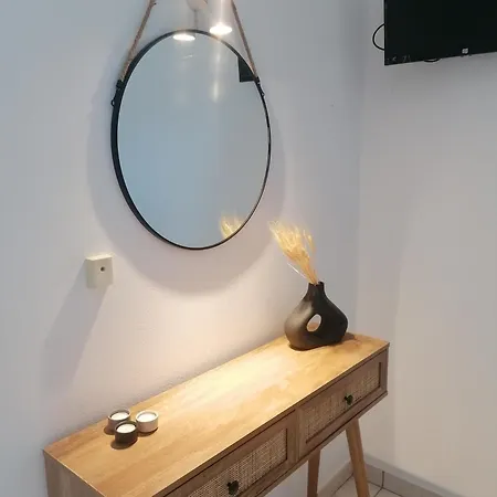 Zefyros Lejlighedshotel Pláka