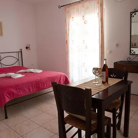 Zefyros Lejlighedshotel 3*