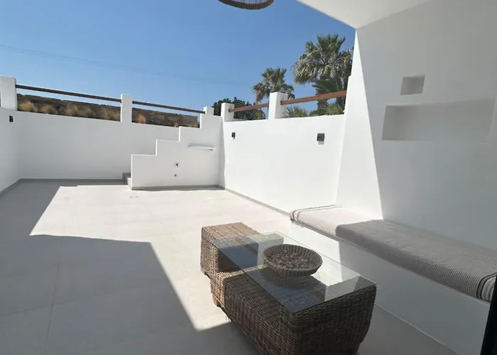 Aparthotel Zefyros Plaka (Naxos)