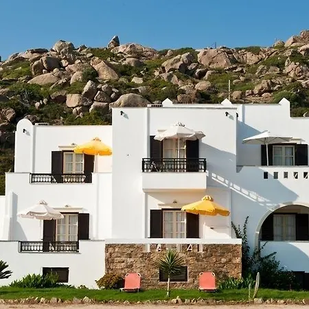 Zefyros Lägenhetshotell 3*