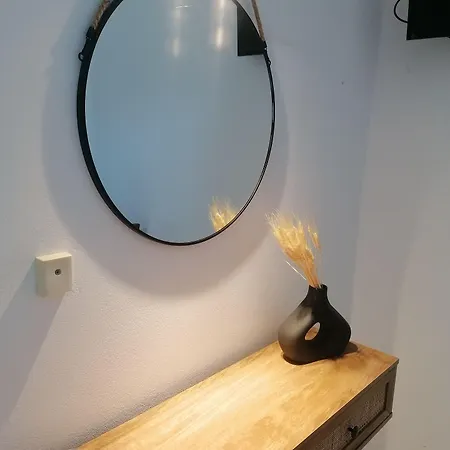 Zefyros Lägenhetshotell 3*