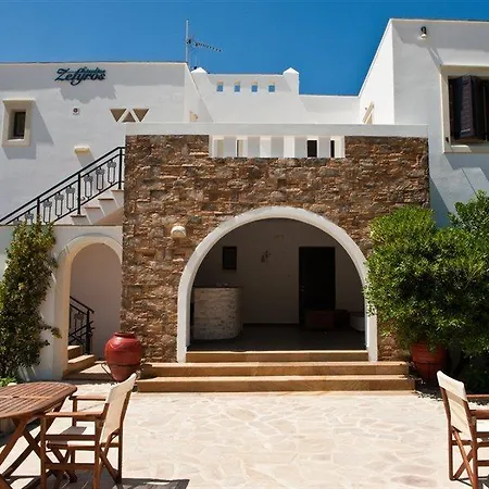 Zefyros Lägenhetshotell